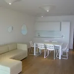 Marina Official קאורלה