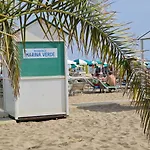 Marina Official קאורלה