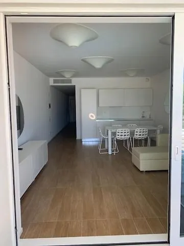 Apart-hotel Marina Official